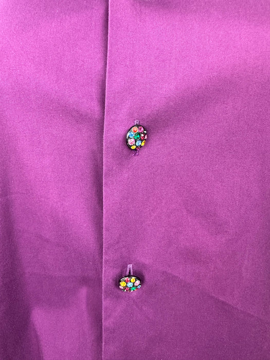 Paarse blouse met kleurige knoopjes