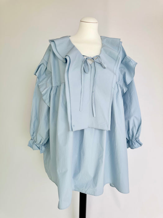 Lichtblauwe roezel blouse