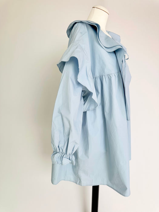 Lichtblauwe roezel blouse