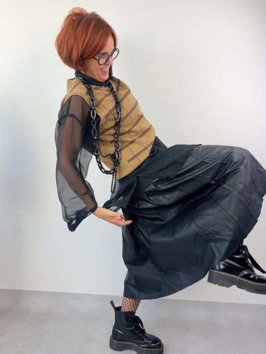 Lederlook plisérok van  Other Stories