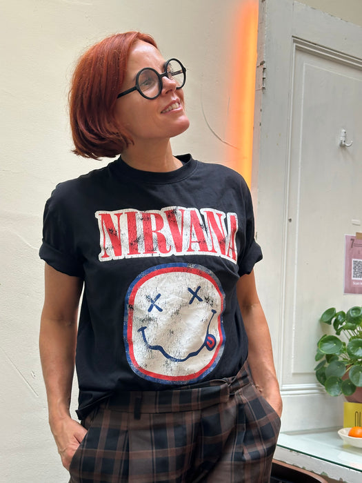 Nirvana rockband shirt