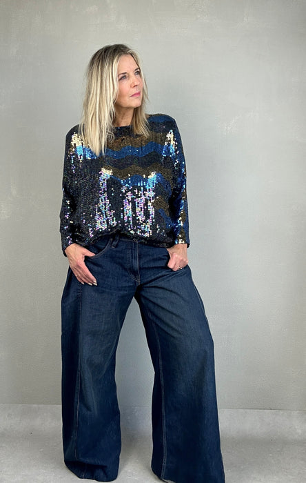 Shirt met blauwe en zwarte lovertjes