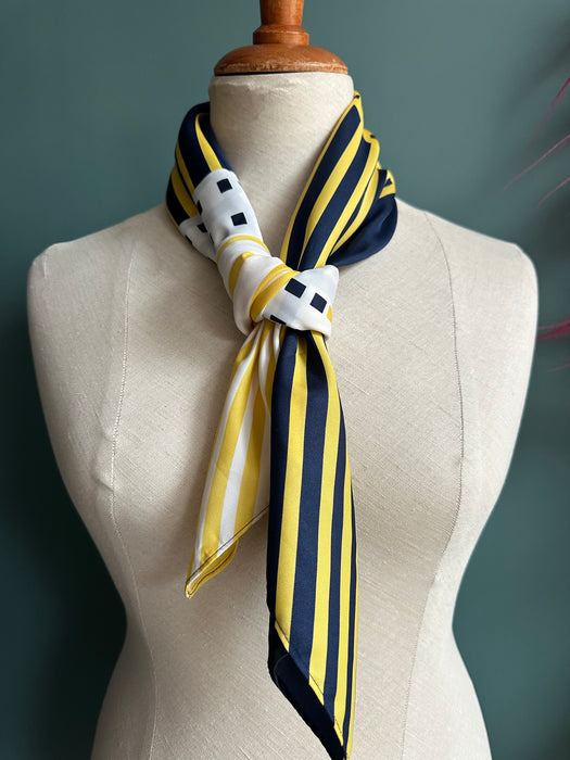 Sjaal in ruit print blauw geel en wit