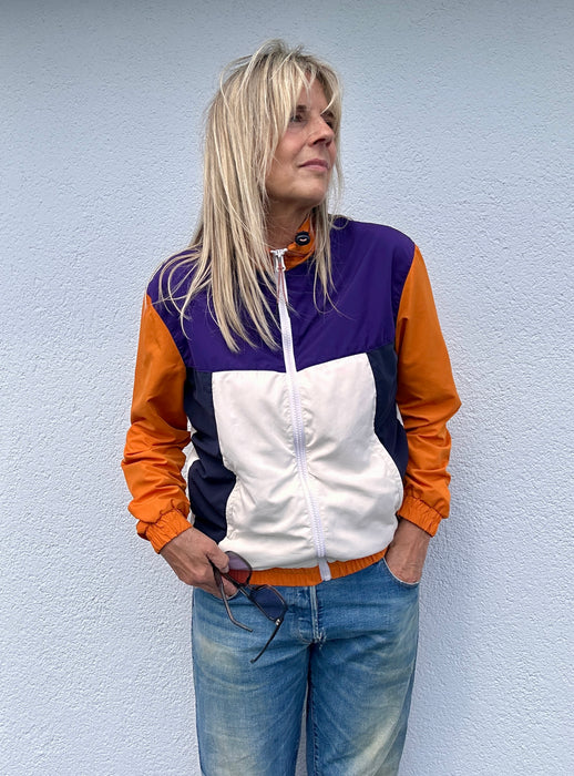 Sporty jack in paars oranje wit