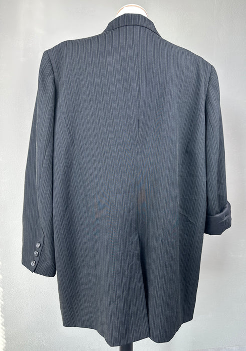 Oversized dames blazer met krijtstreepje