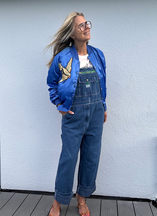 Blauw satijnen bomberjackje