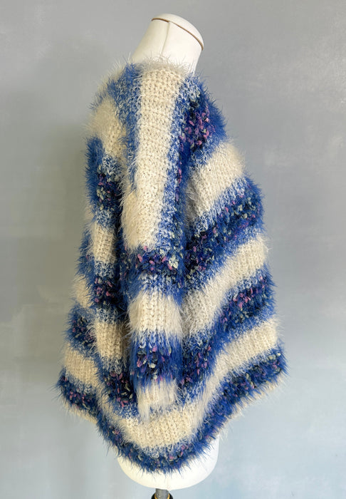 Zacht fluffy truitje