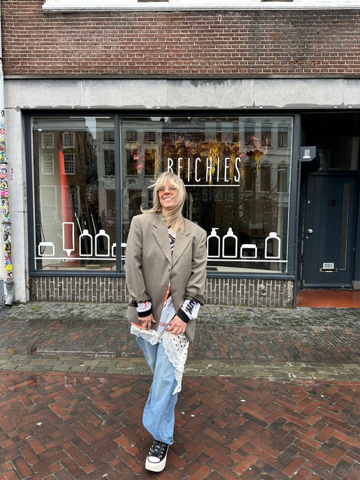 Grijsgroen Colbert