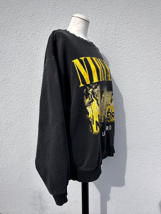Oversized Nirvana sweater