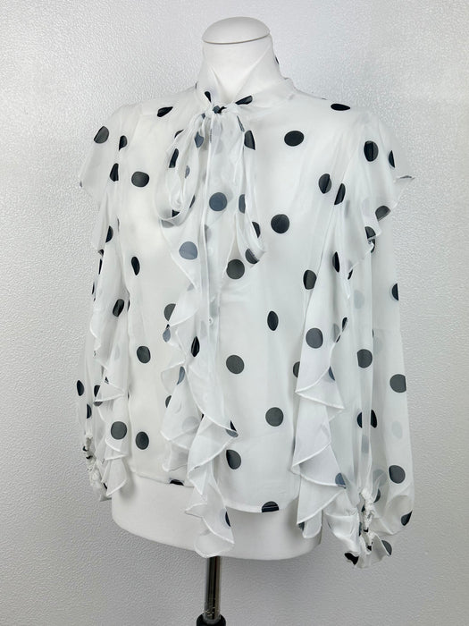 Witte voilant blouse met zwarte polkadots