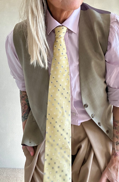 Butter yellow stropdas