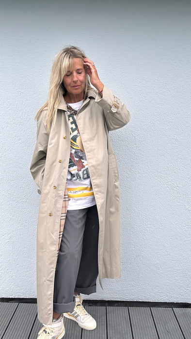 Beige trenchcoat