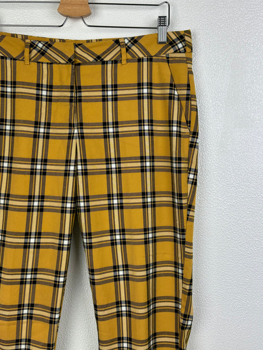 Gele broek met grote ruit