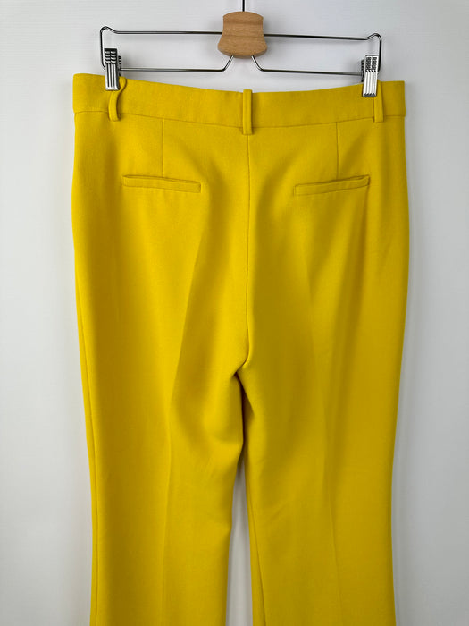 Gele broek