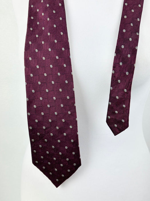 Stropdas in burgundy met grijze dots