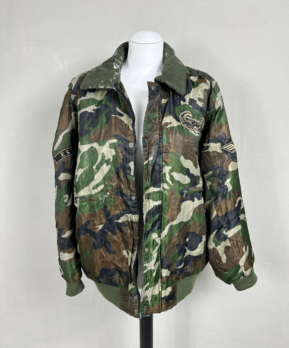 Camo bomber jack