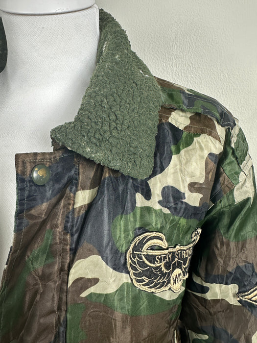 Camo bomber jack