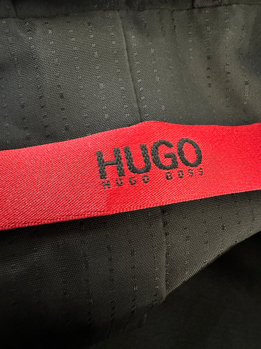 Satijnen smoking kostuum HUGO