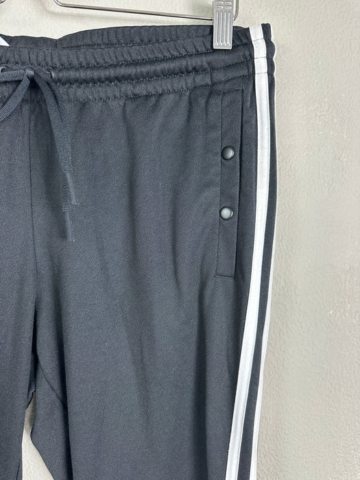 Zwarte Adidas trainer met drukknopen