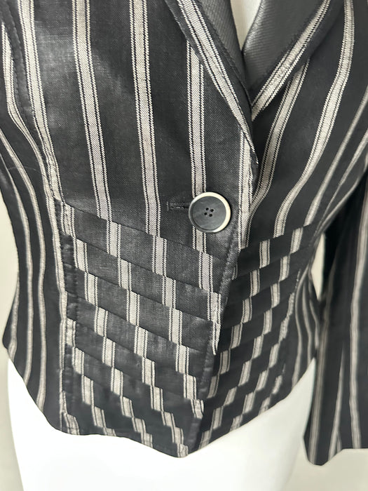 Kort getailleerd blazer jasje van Mart Visser