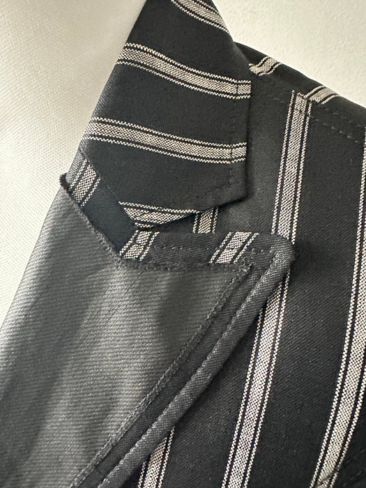 Kort getailleerd blazer jasje van Mart Visser