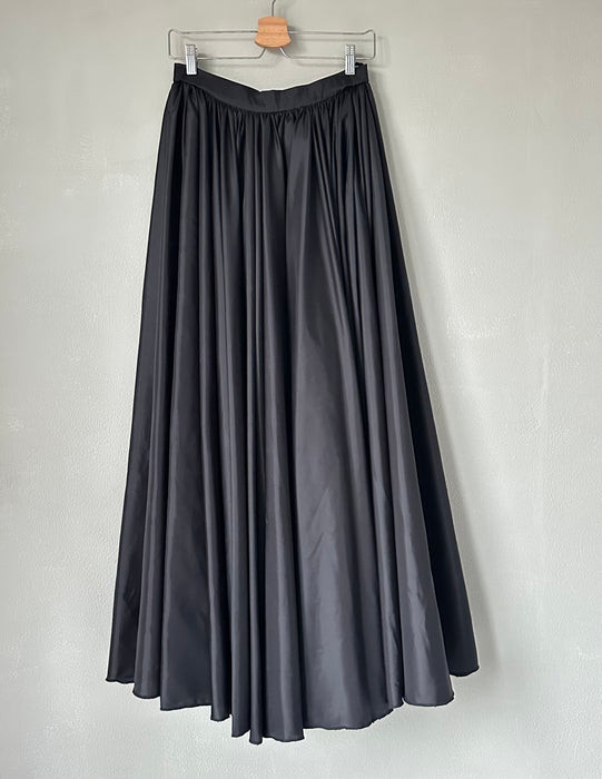 Super wijde maxi rok in glansstof