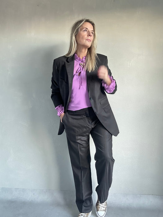 Donkerbruin glans kostuum