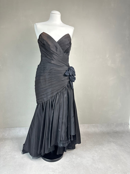 Zwarte strapless jurk