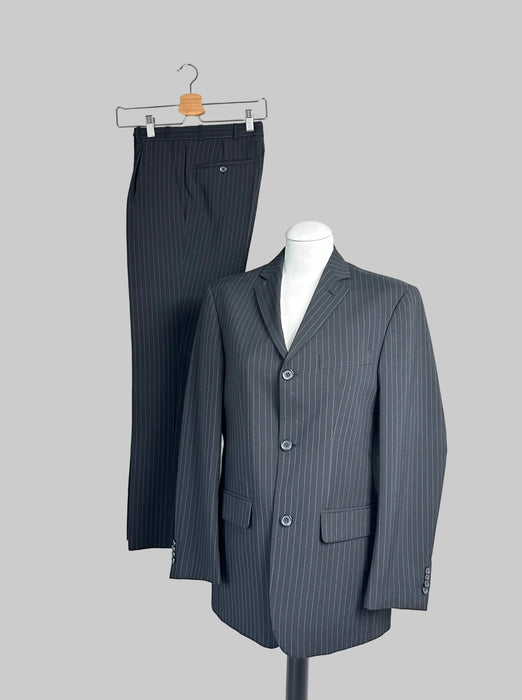 Zwart krijtstreep kostuum