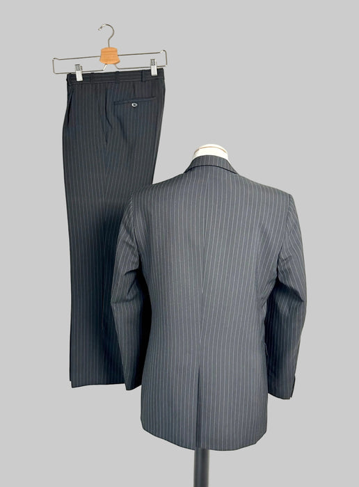 Zwart krijtstreep kostuum