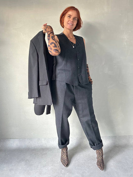 Drie-delig kostuum in antraciet