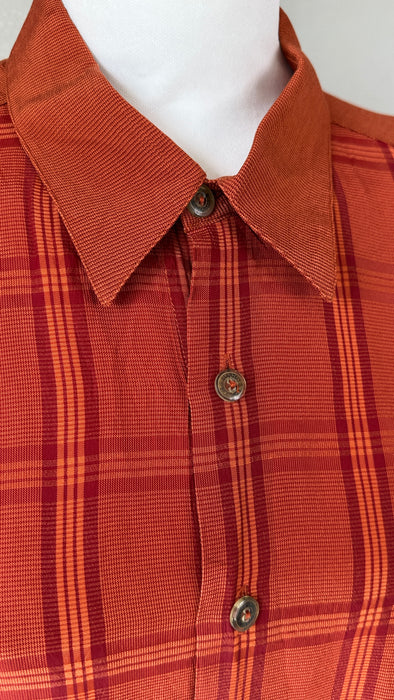 Roestkleurige blouse in soepele stof