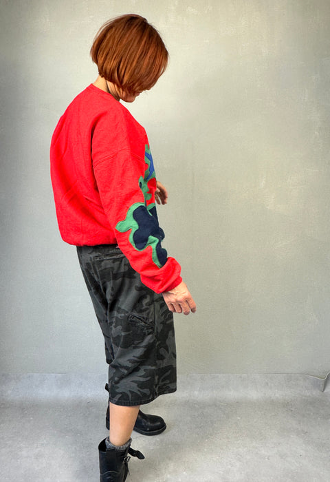 Rode customized Nike sweater
