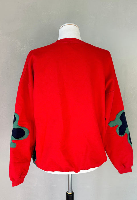 Rode customized Nike sweater