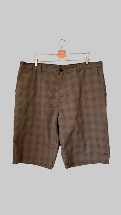 Beige oversized short met ruitpatroon
